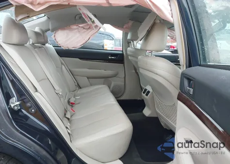 2013 Subaru Legacy 3.6R Limited z USA, uszkodzony, nr VIN 4S3BMDP62D2047362